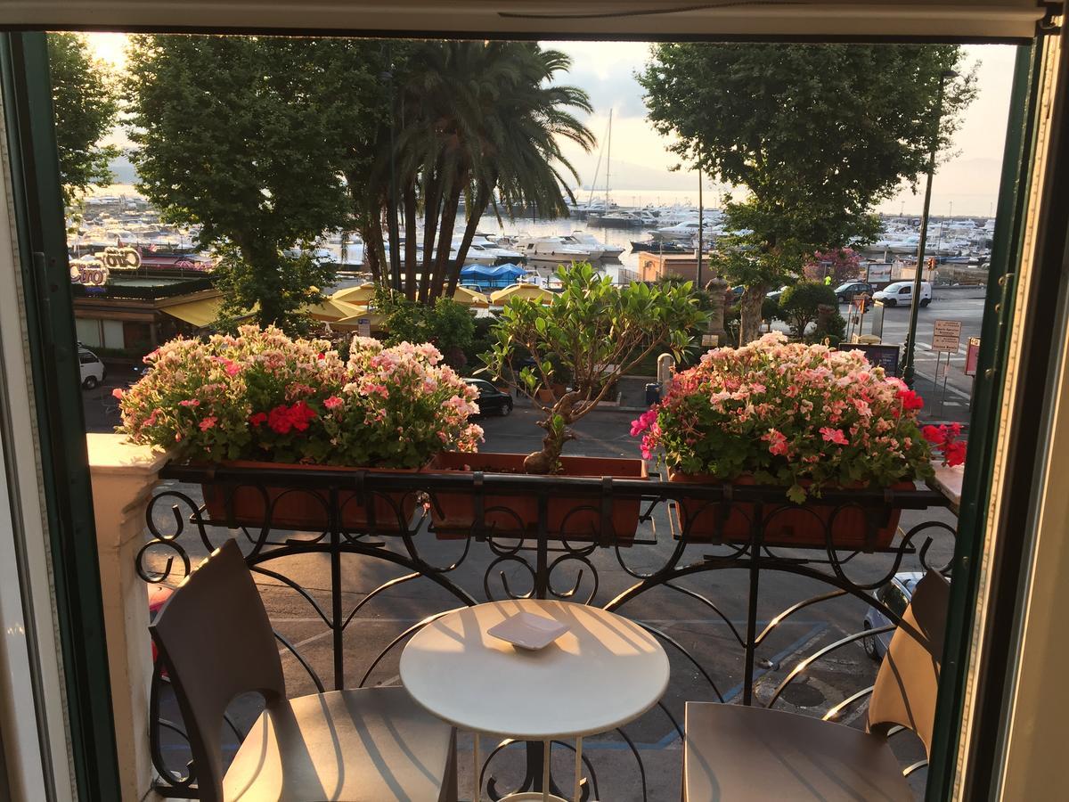 Mergellinaresort Naples Extérieur photo
